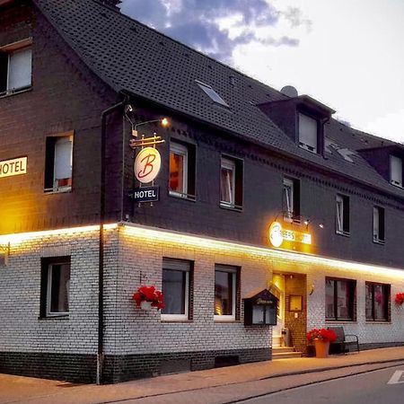 Breer S Hotel Schwerte Extérieur photo