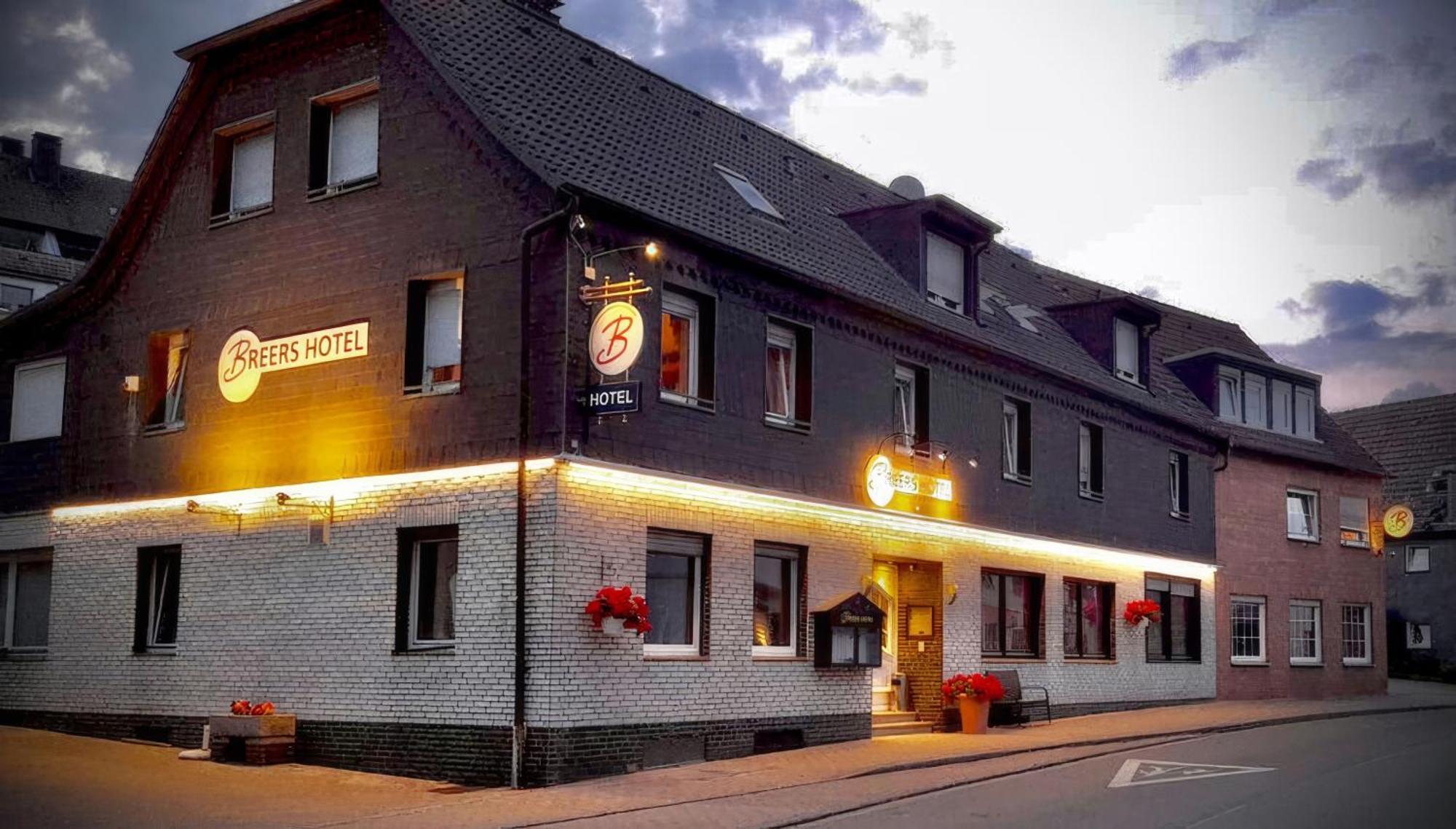 Breer S Hotel Schwerte Extérieur photo